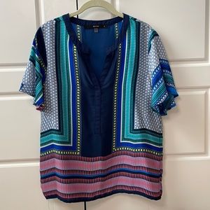 Colorful short sleeve blouse medium